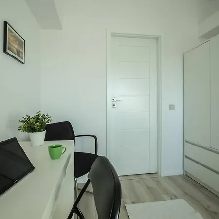 Centric Rooftop 4 Bedroom Apartment