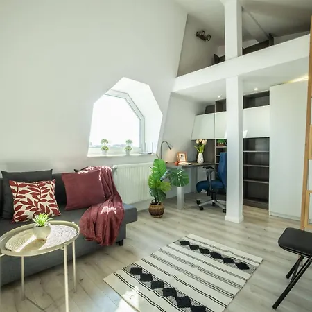 Apartment Centric Rooftop 4 Bedroom