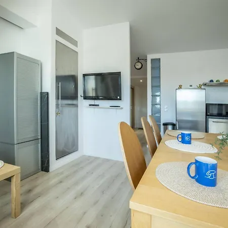Centric Rooftop 4 Bedroom *