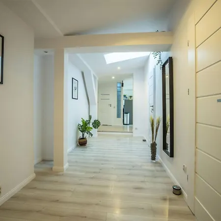 Centric Rooftop 4 Bedroom